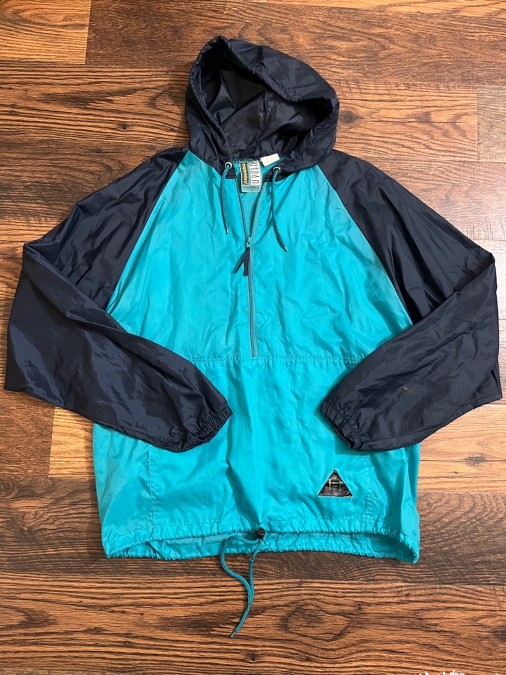 Urban Equipment Vintage Hooded Windbreaker Pullover